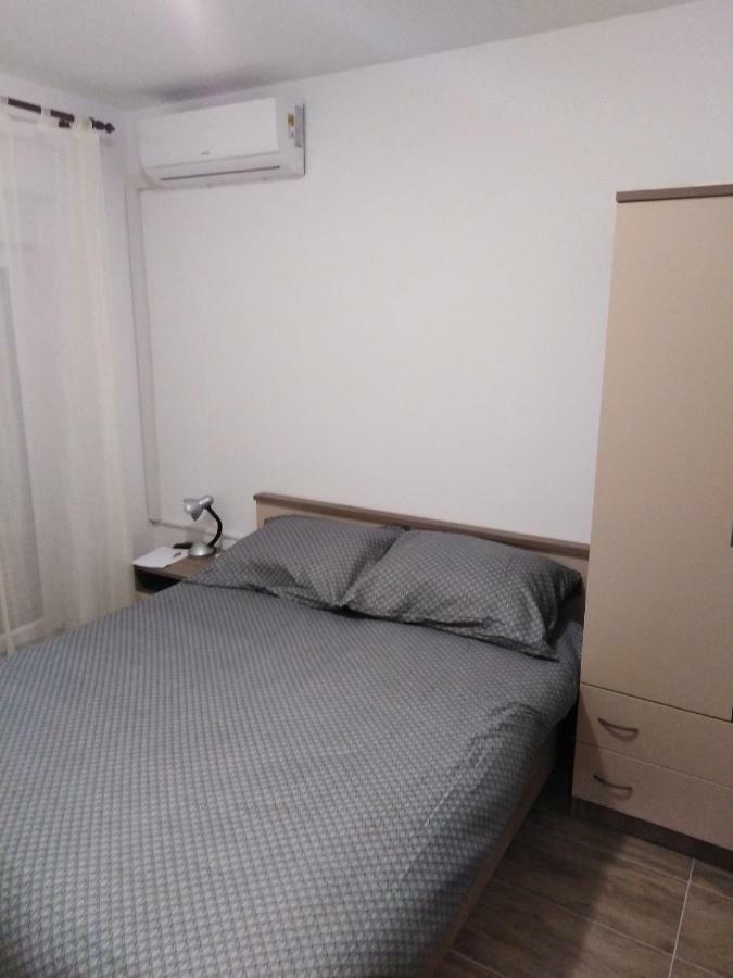 Apartments Nediljko & Mila Zadar Luaran gambar